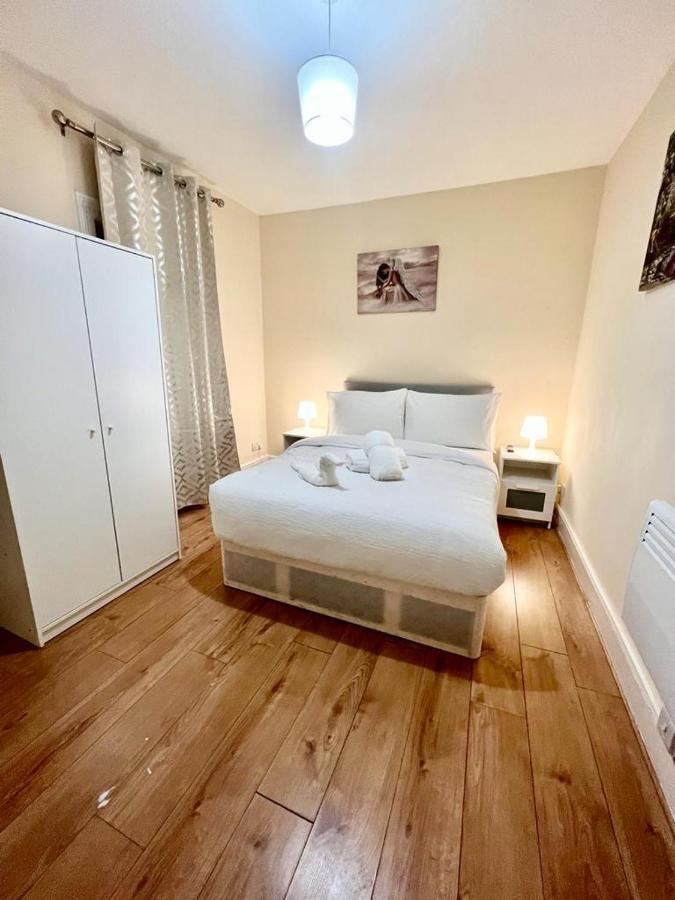 伦敦Studio Flat In Colliers Wood公寓 外观 照片